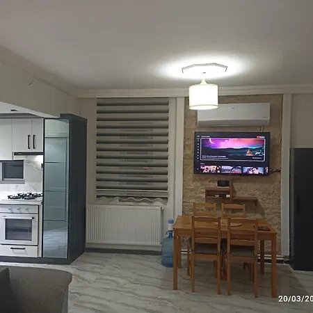 Kadinlar Denizi Plajinda Full Deniz Manzarali *